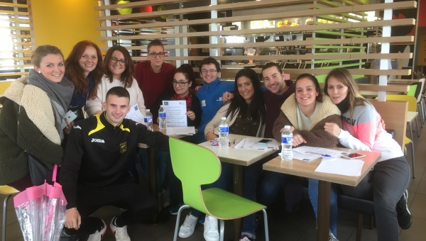 INGLÉS PARA EL SECTOR DE RESTAURACIÓN CON McDONALD´S CÓRDOBA LOS PATIOS